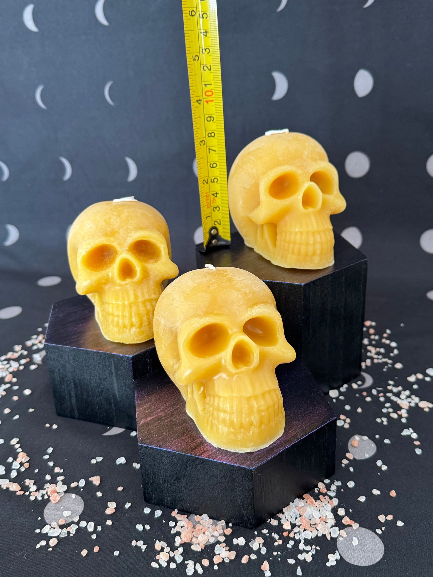 Large Skull Candle