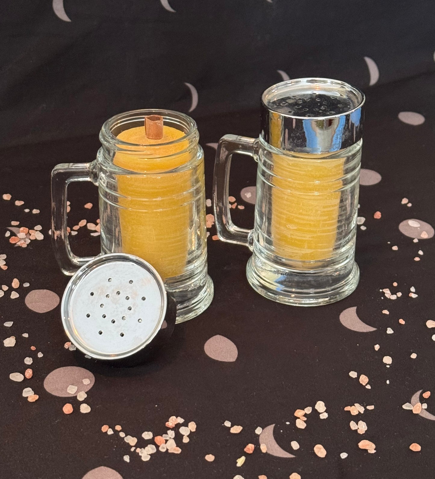 Salt & Pepper Mug Duo